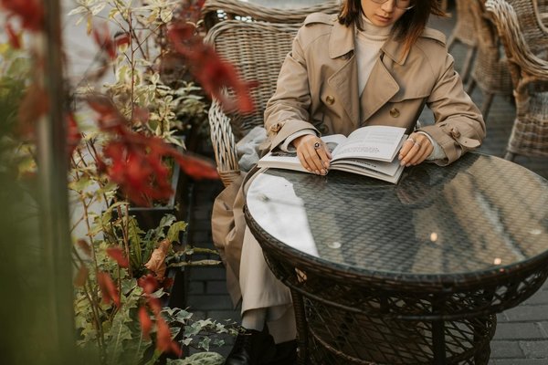 Les Secrets Cachés du Carnaval de Nice : Récits et Anecdotes Fascinants